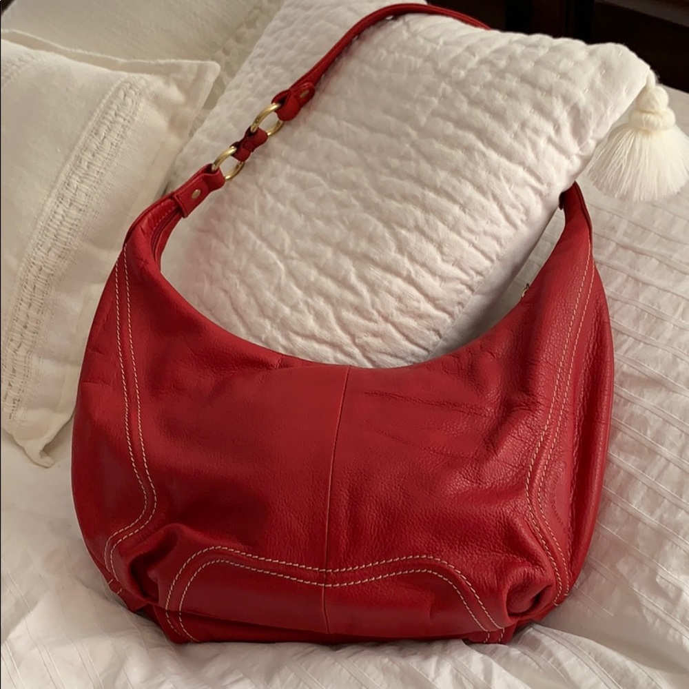 Stone Mountain Leather Hobo Red